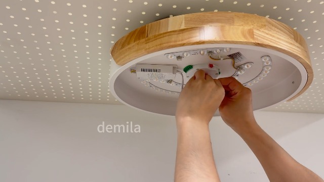 Amazon.co.jp : DEMILA LED シーリングライト おしゃれ 木目 北欧 天井